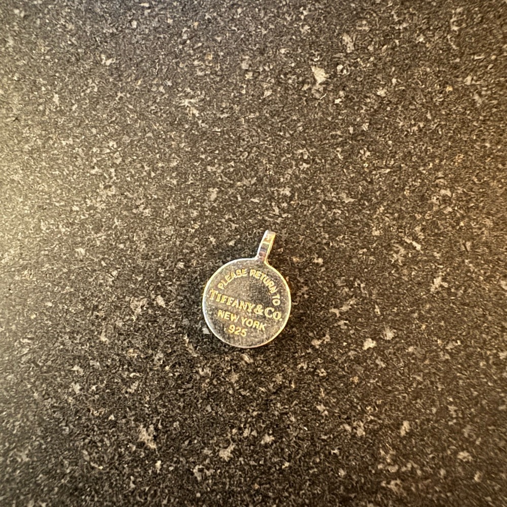 Tiffany’s “Return to Tiffany’s” pendent for necklace